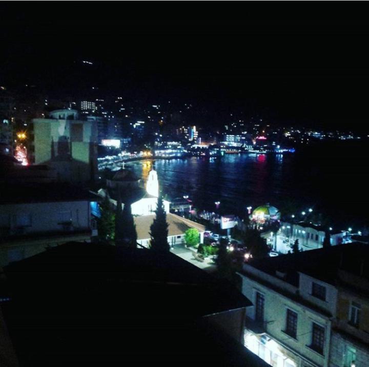 Seaview Apartment Detjoni Sarandë Exterior foto